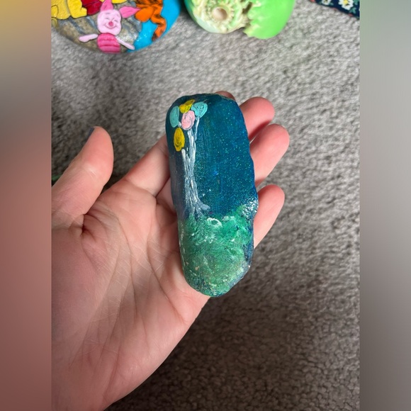 HAND PAINTED ROCKS - Picture 3 of 6